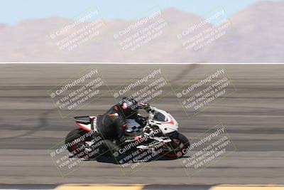 media/May-10-2025-Race Pace (Sat) [[db32fef2da]]/Vested/3-Bowl Set 1 (9am)/